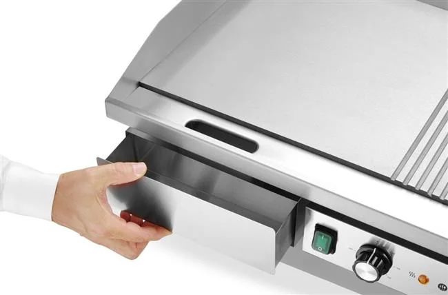 Płyta grillowa w połowie żebrowana, HENDI, Budget Line, 1/2 gładka, 1/2 ryflowana, 400V/4400W, 720x460x(H)241mm Wariant podstawowy